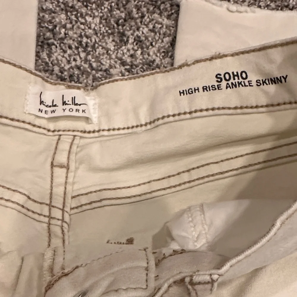 Nicole Miller Women's High Rise Beige Jeans